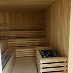 דירה Xo Courtyard Long