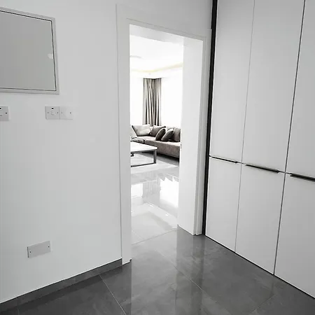 Apartament Xo Courtyard Long