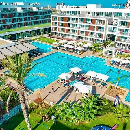 Apartament Xo Courtyard Long