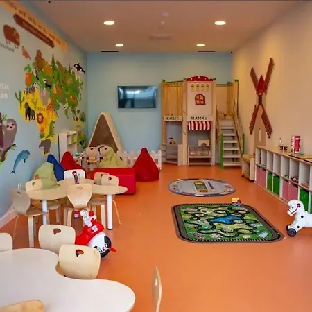 Xo Courtyard Long Apartament