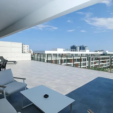 Xo Courtyard Long Apartament