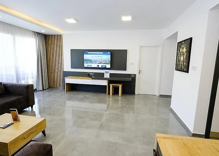 Xo Courtyard Long Apartament *